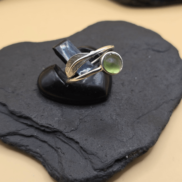 925 Feather or Leaf Open Ring with Scottish Seaglass in Sterling Silver
