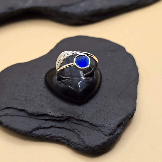 925 Feather or Leaf Open Ring with Scottish Seaglass in Sterling Silver